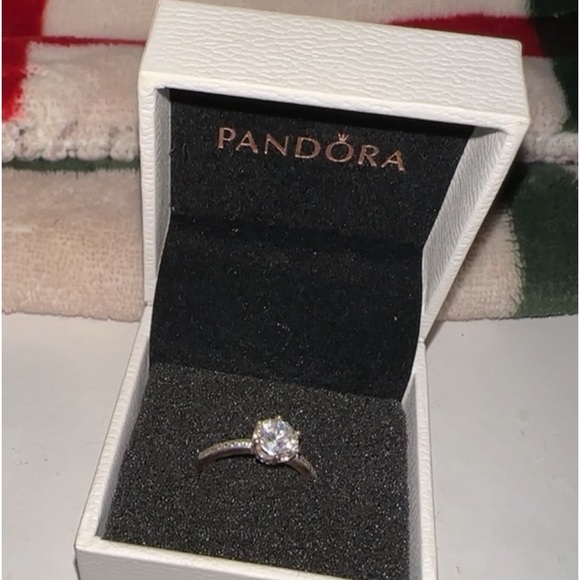 Pandora promise ring size 8 - Picture 1 of 2